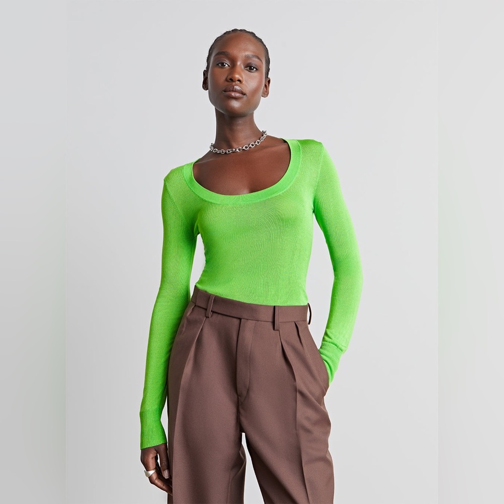 Who What Wear Green Long Sleeve Fitted Bodysuit